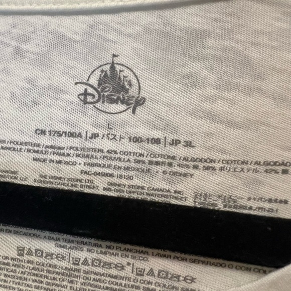 Disney White and Red Short Sleeve Tee with Graphic Print Sanderson Sisters Large - Picture 5 of 5